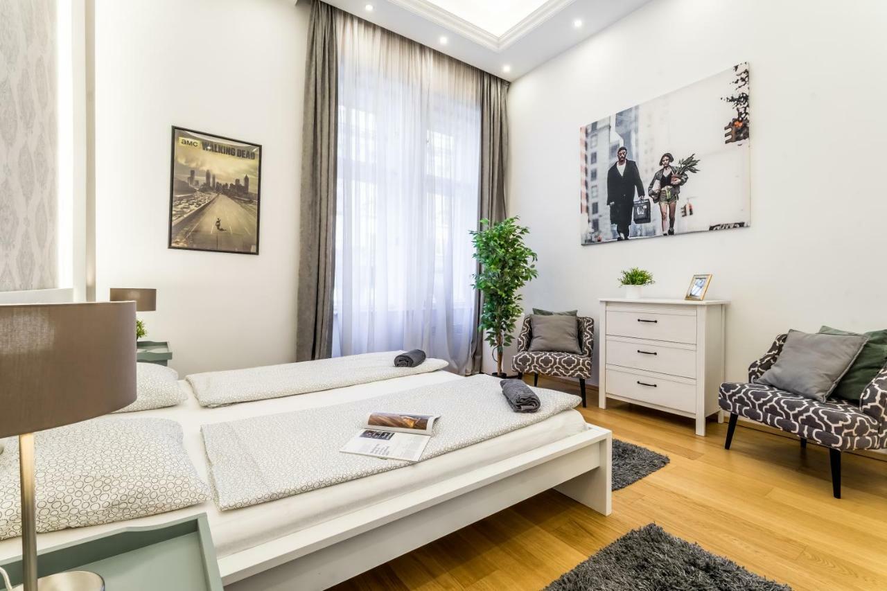 Hello Downtown Apartment - Movie Budapest Luaran gambar